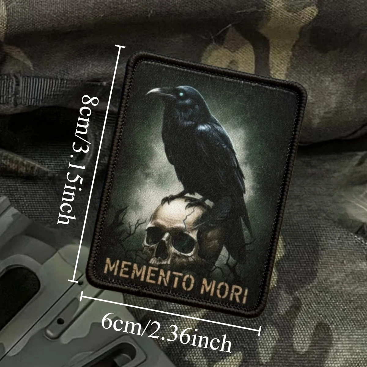 Parche táctico Memento Mori cuervo y calavera con velcro para mochila - imagen 3