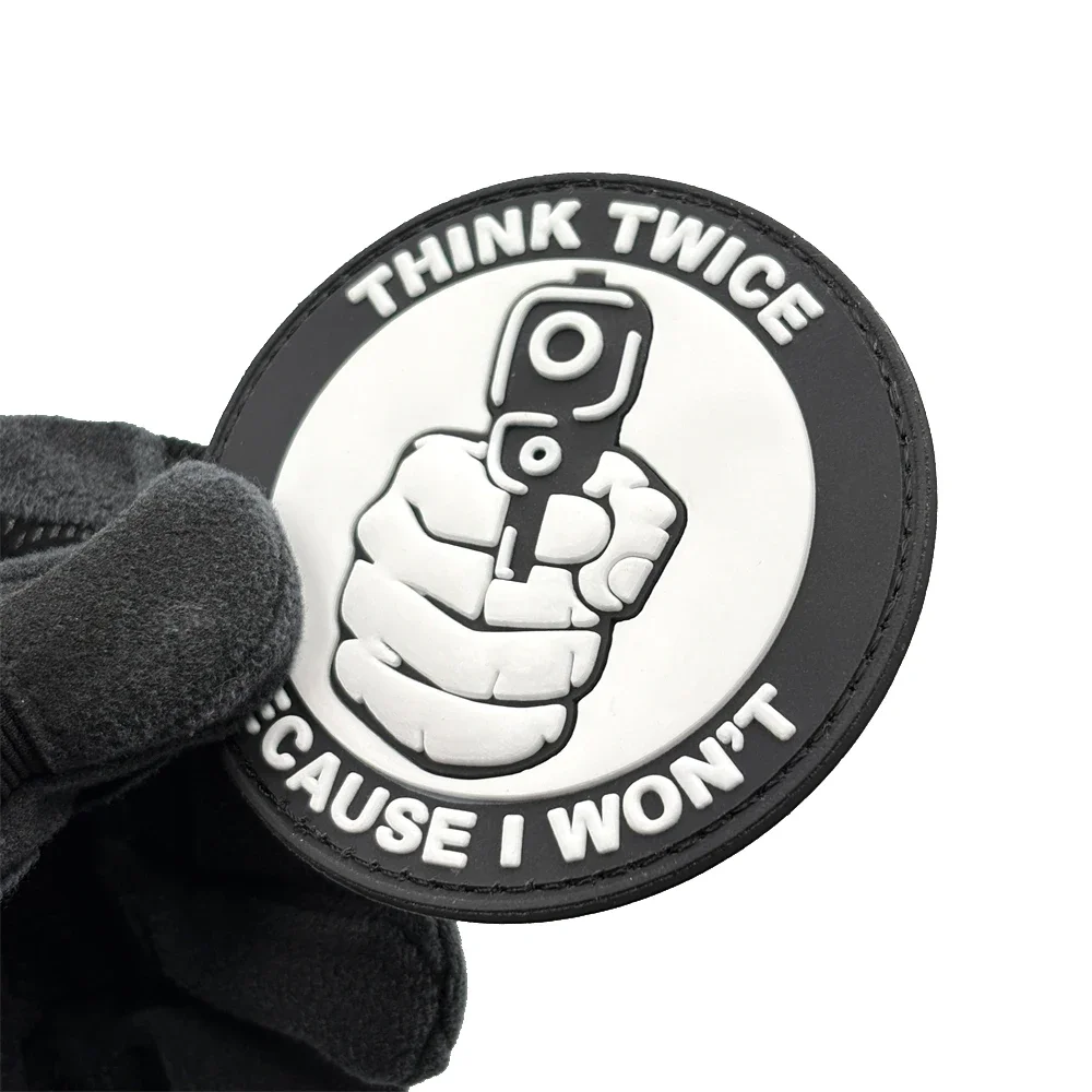 Think Two BECAUSE I WON'T'T PVC parche pistola moral insignia luminosa gancho y bucle mochila parches adhesivos decorativos para ropa - imagen 4