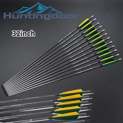 Flecha de carbono con pluma natural y punta reemplazable