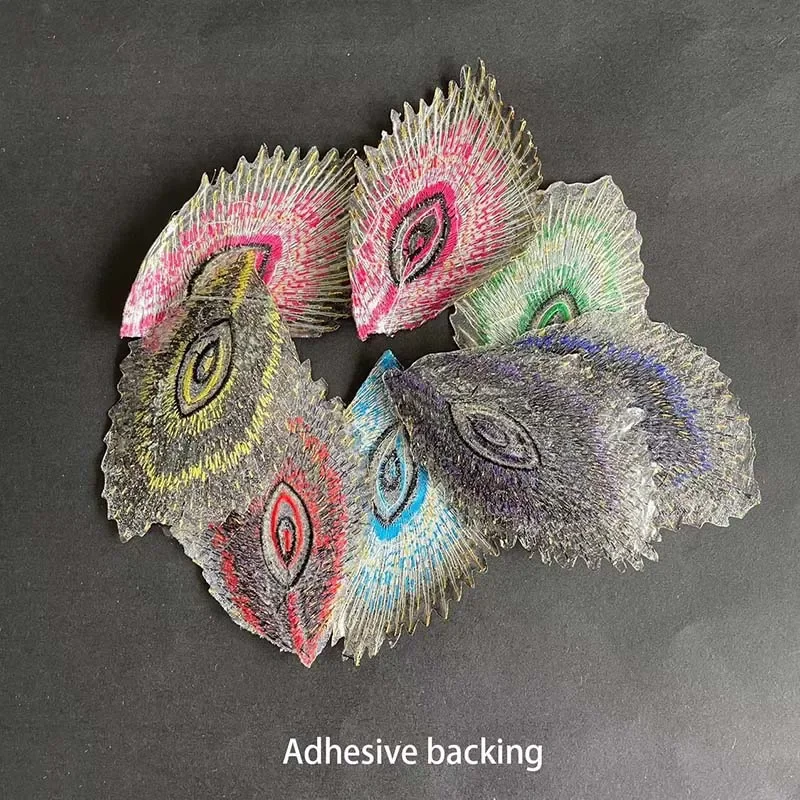 10 piezas/7,5*10,5 CM apliques de lentejuelas de plumas de pavo real hierro en pegatinas tela hilo dorado parche bordado termo adhesivo para ropa - imagen 2