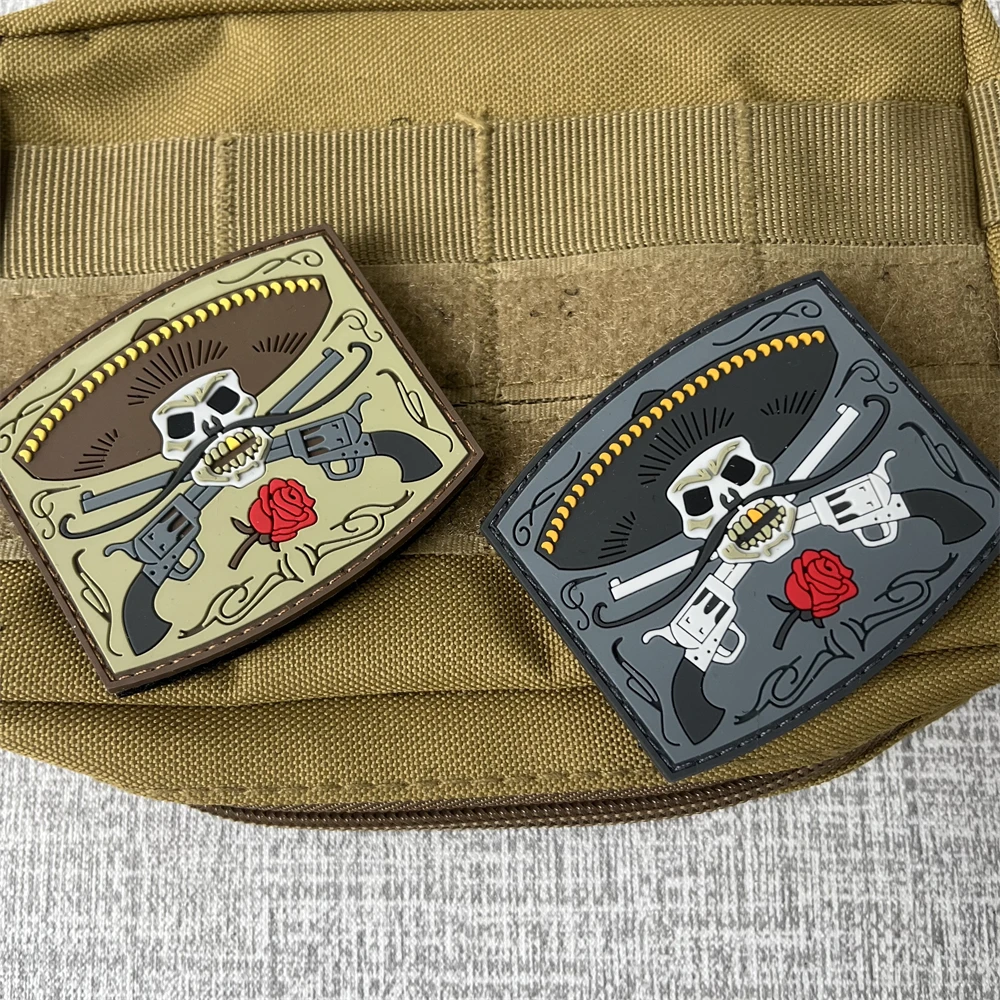 El Guapo parches de PVC de vaquero rosa de doble pistola, insignia de moral NLAW, mochila táctica, pegatina de gancho y bucle - imagen 4