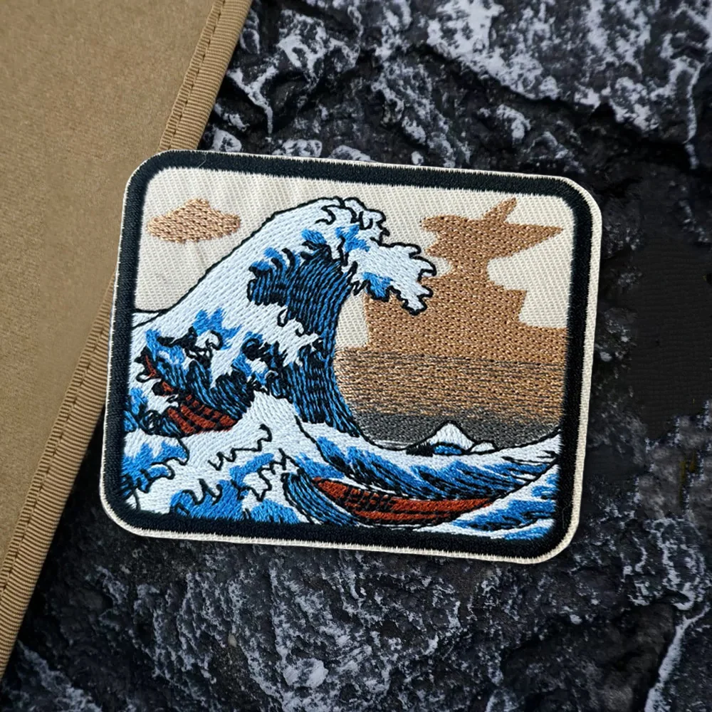 Parches de Meme de olas de mar, parche bordado divertido con gancho y bucle, brazalete moral, insignia de moral del ejército militar, pegatinas tácticas para mochila - imagen 5