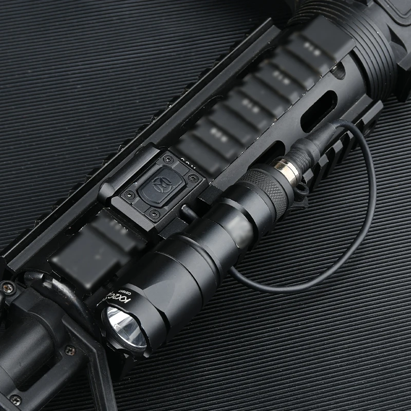 M600C M300A linterna de metal de alta luminosidad de instalación base de Fondo caliente, adecuado para 20mm de gas riel suave accesorios, SF, M300A,M600C - imagen 3