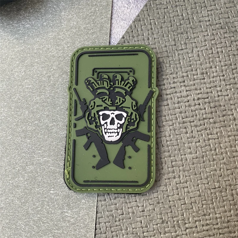 Centurion V2 oliva táctica moral emblema engranaje PVC parche militar esqueleto guerrero brazalete gancho y bucle mochila sombrero pegatinas - imagen 2