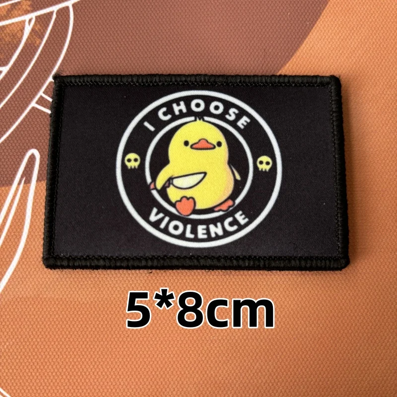 Parches tácticos de dibujos animados Silly Goose moral I Choose Violence, insignia impresa de pato amarillo, gancho y bucle, pegatinas de mochila de gato malvado - imagen 2
