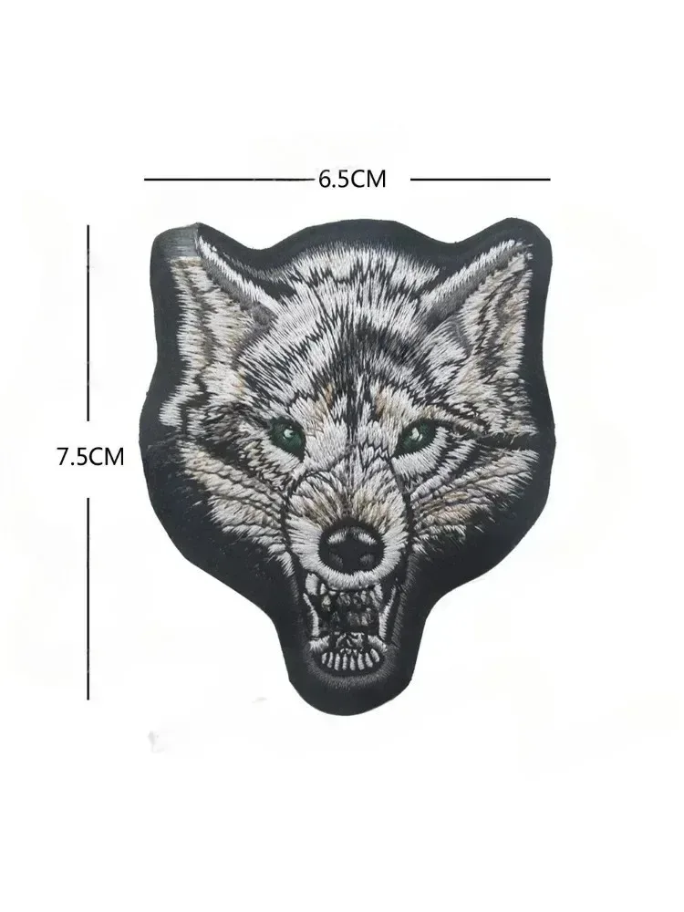 Wolf Head V00792