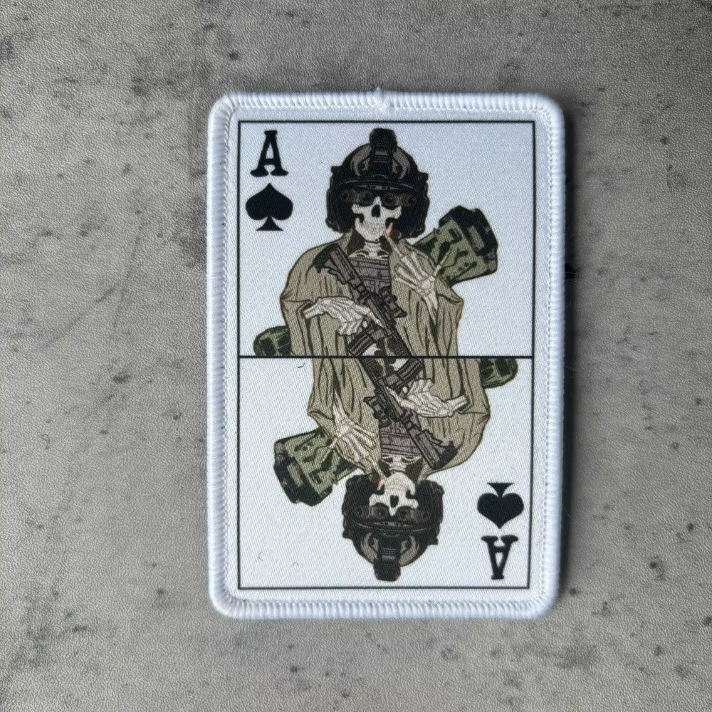 Parche táctico velcro calavera navideña – Moral militar - imagen 4