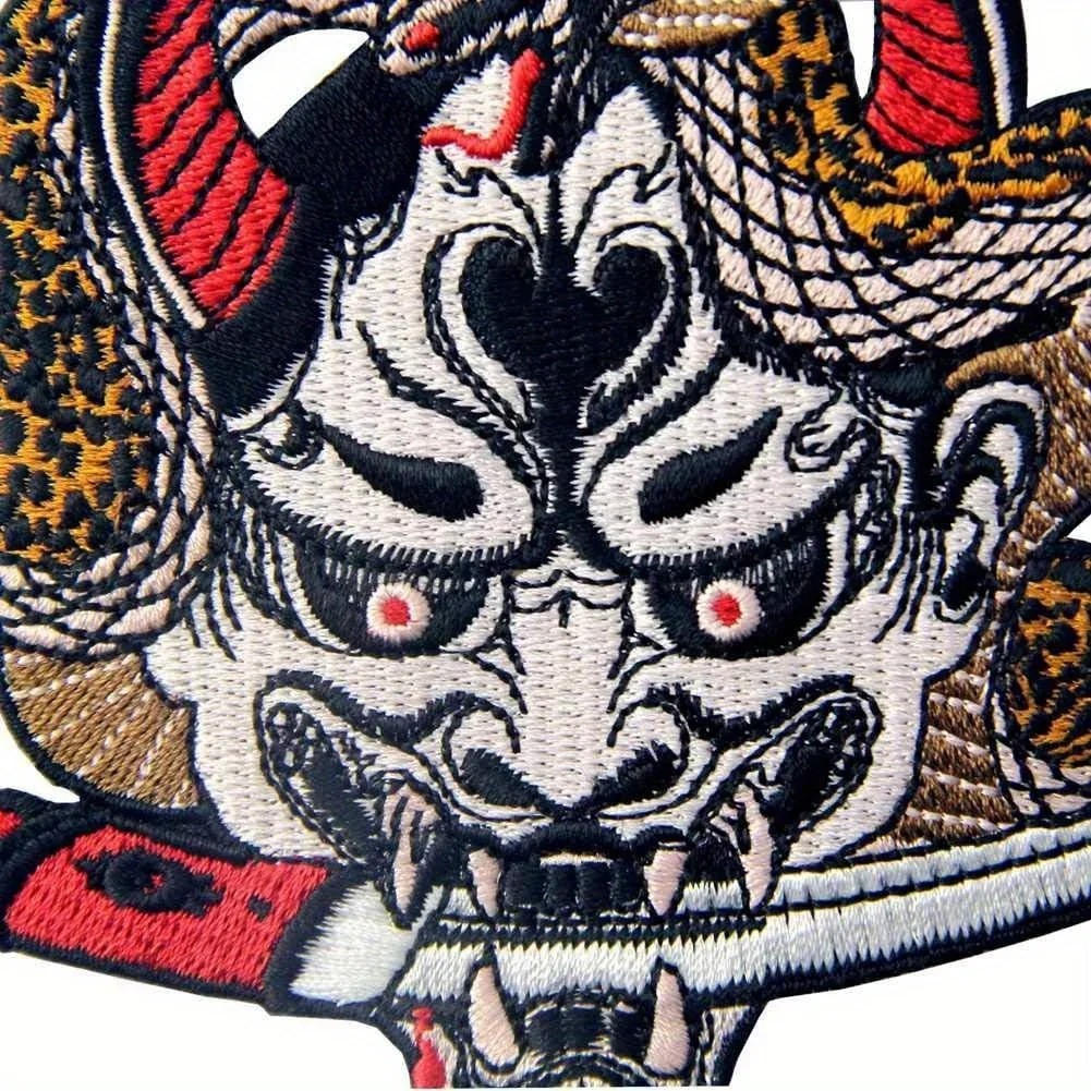 Parche bordado con máscara de demonio japonés Hannya Oni: apliques termoadhesivos para ropa, mochilas, sombreros, chaquetas y manualidades de bricolaje - imagen 4