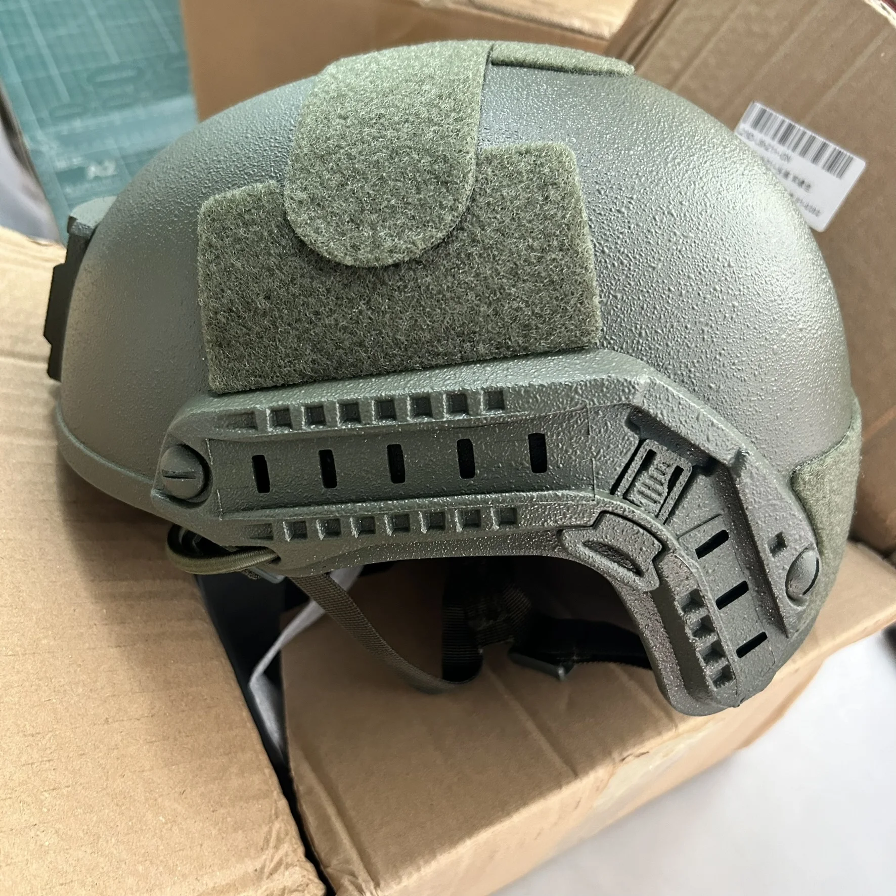 Casco táctico ruso TOR (LShZ-1+) y casco SSO de estilo rápido | Equipo liviano de 0,93 kg