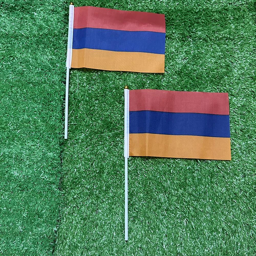 Bandera del cielo bandera de mano de Armenia 10/20/50/100 Uds 21*14cm banderas onduladas de mano de Armenia con poste de plástico para actividades deportivas decoración del hogar - imagen 2