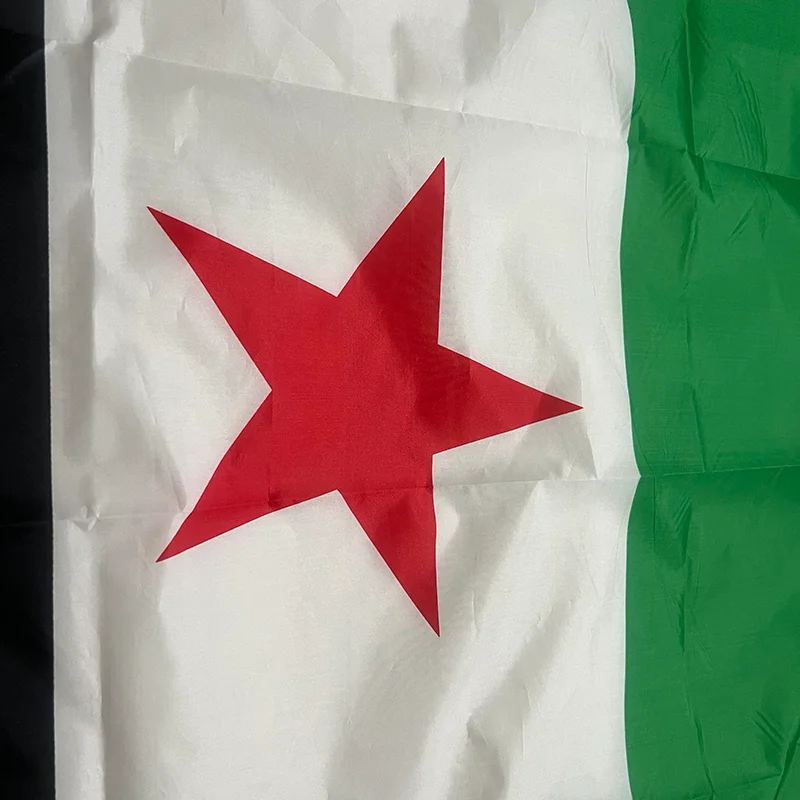 Bandera de Siria, 3x5 pies, 90x150cm, poliéster, la República Árabe Siria, bandera de tres estrellas, pancarta colgante, bandera de pueblo sin Siria - imagen 2