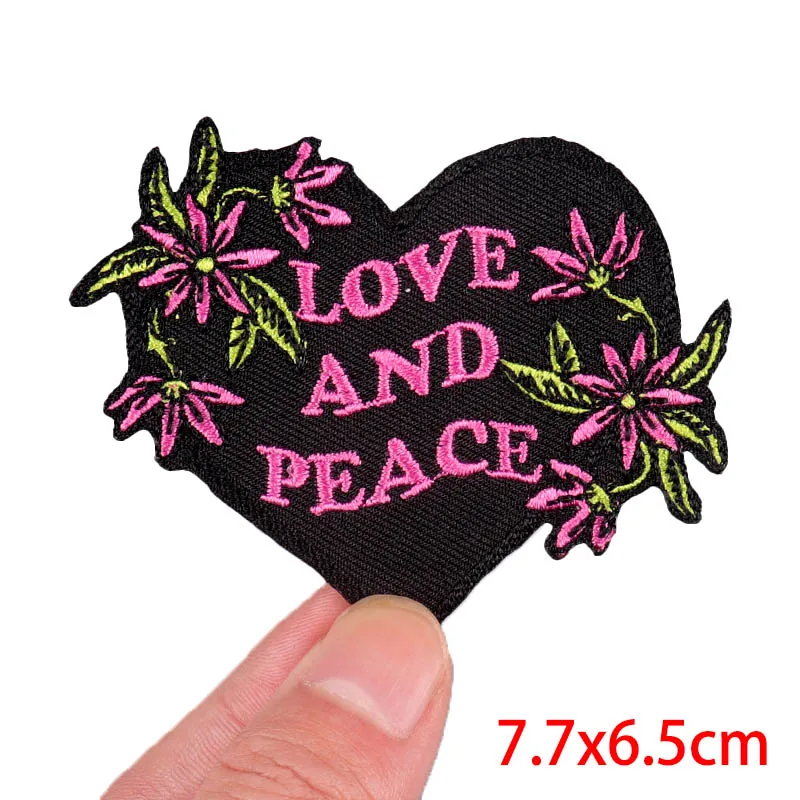 Parche bordado de estilo rosa, parche Animal/Punk, parches para planchar, parches termoadhesivos para ropa, pegatina para coser y planchar con calavera - imagen 4