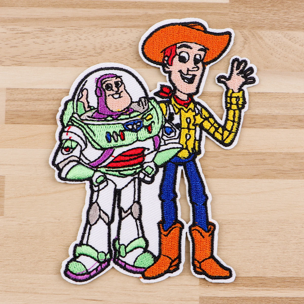 Lindo parche bordado de monstruo de dibujos animados con parches de hierro para ropa termoadhesivos parches en ropa DIY coser insignias - imagen 4