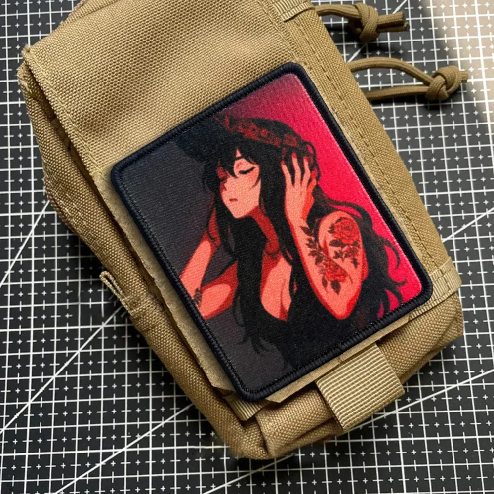 La chica que escucha la música parches tácticos Anime gancho y bucle sujetador insignia de moral militar brazalete mochila pegatinas - imagen 5