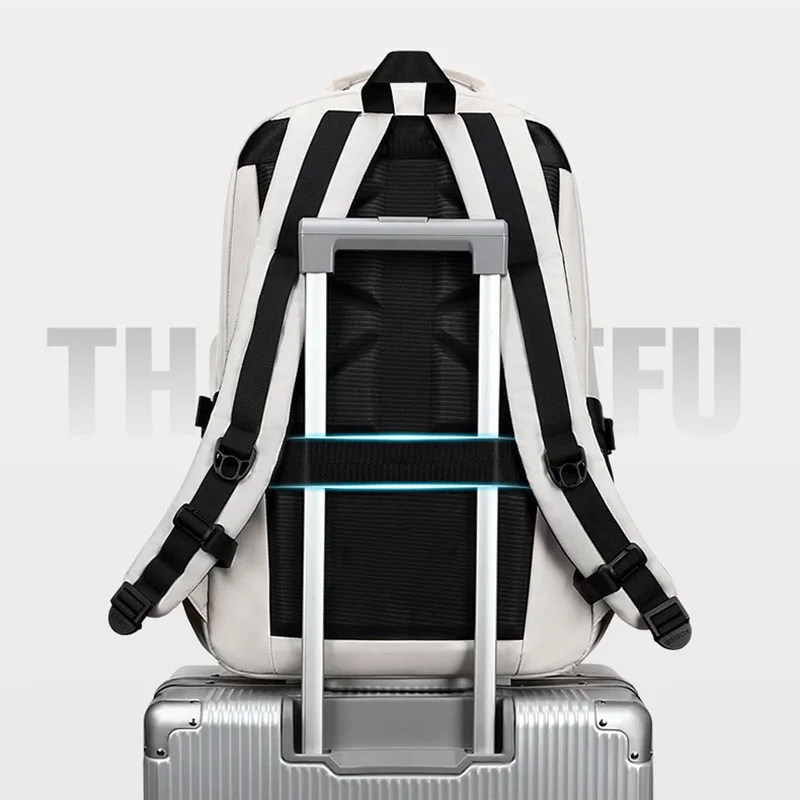 Mochila transparente de PVC, bolsa multifuncional de gran capacidad, adiestramiento al aire libre, deporte, viajes, Camping, paquete de ocio de moda - imagen 5