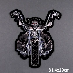 Parche bordado calavera grande – termoadhesivo para ropa de motera