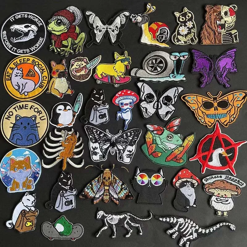 Pegatinas de ropa de animales lindos de Anime de dibujos animados, gato, perro, Rana apliques de tela bordado hierro en parches para ropa de niños, camiseta - imagen 2