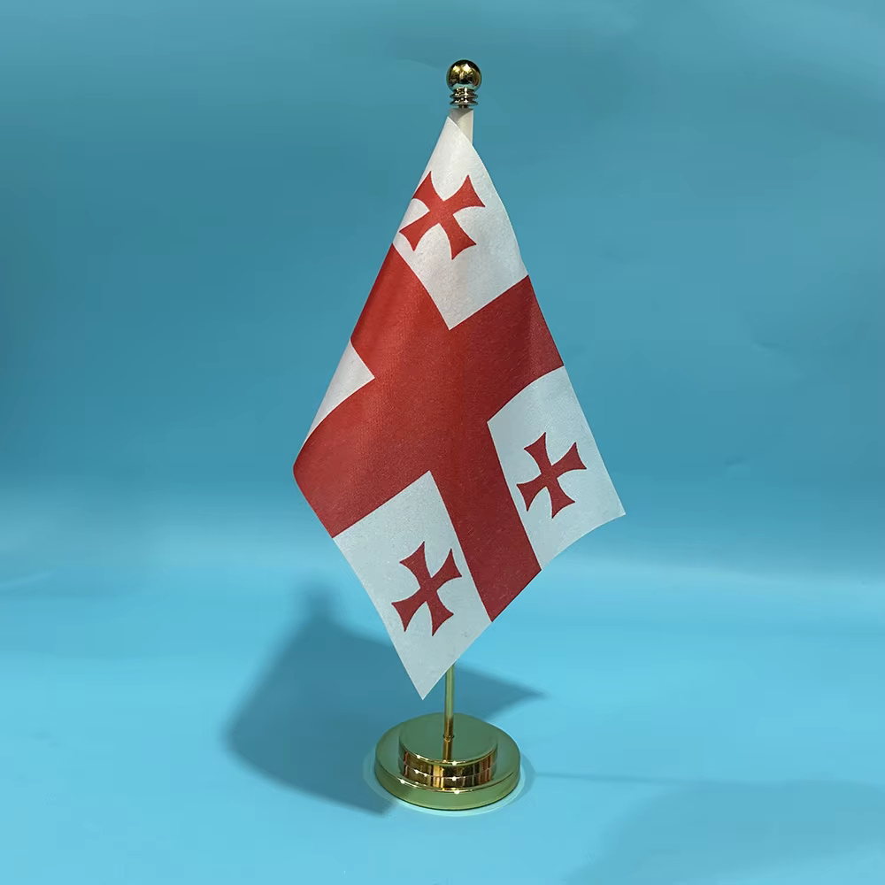 Bandera nacional de Georgia 14x21cm poliéster para escritorio - imagen 3
