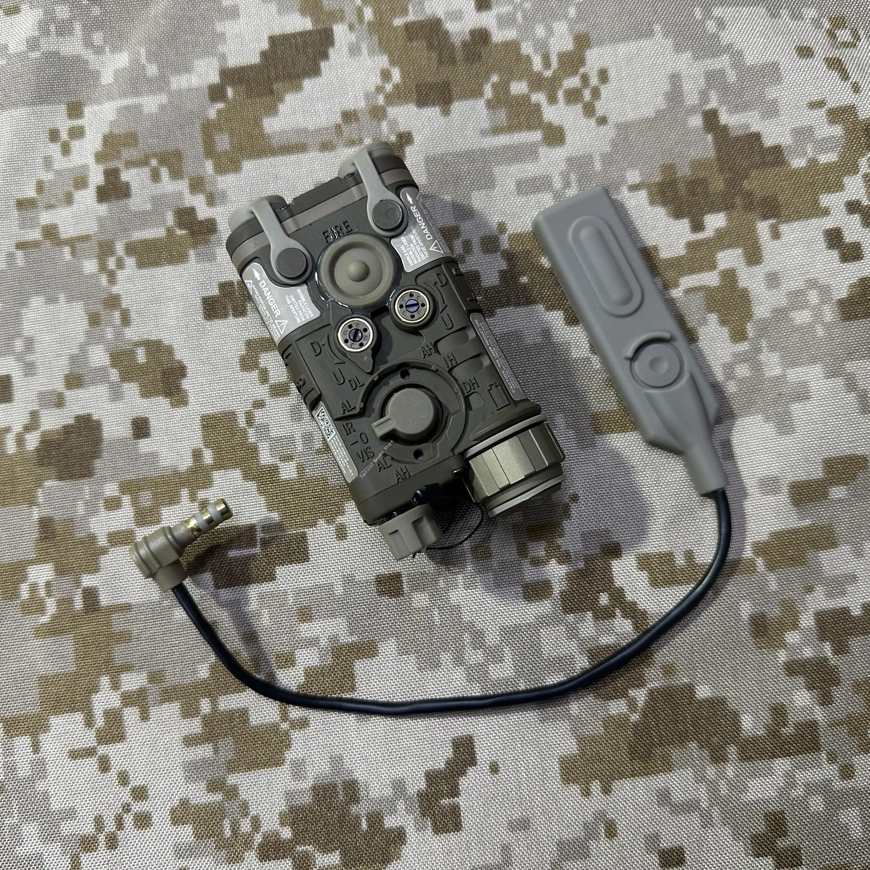 Versión refinada al aire libre Puntero láser Versión elevada con configuración baja