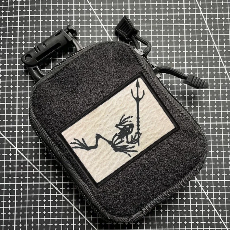 Parche "Cráneo Rana", insignia de moral táctica, impresión de gancho y bucle, mochila, accesorios de decoración de ropa, pegatinas, brazalete - imagen 3