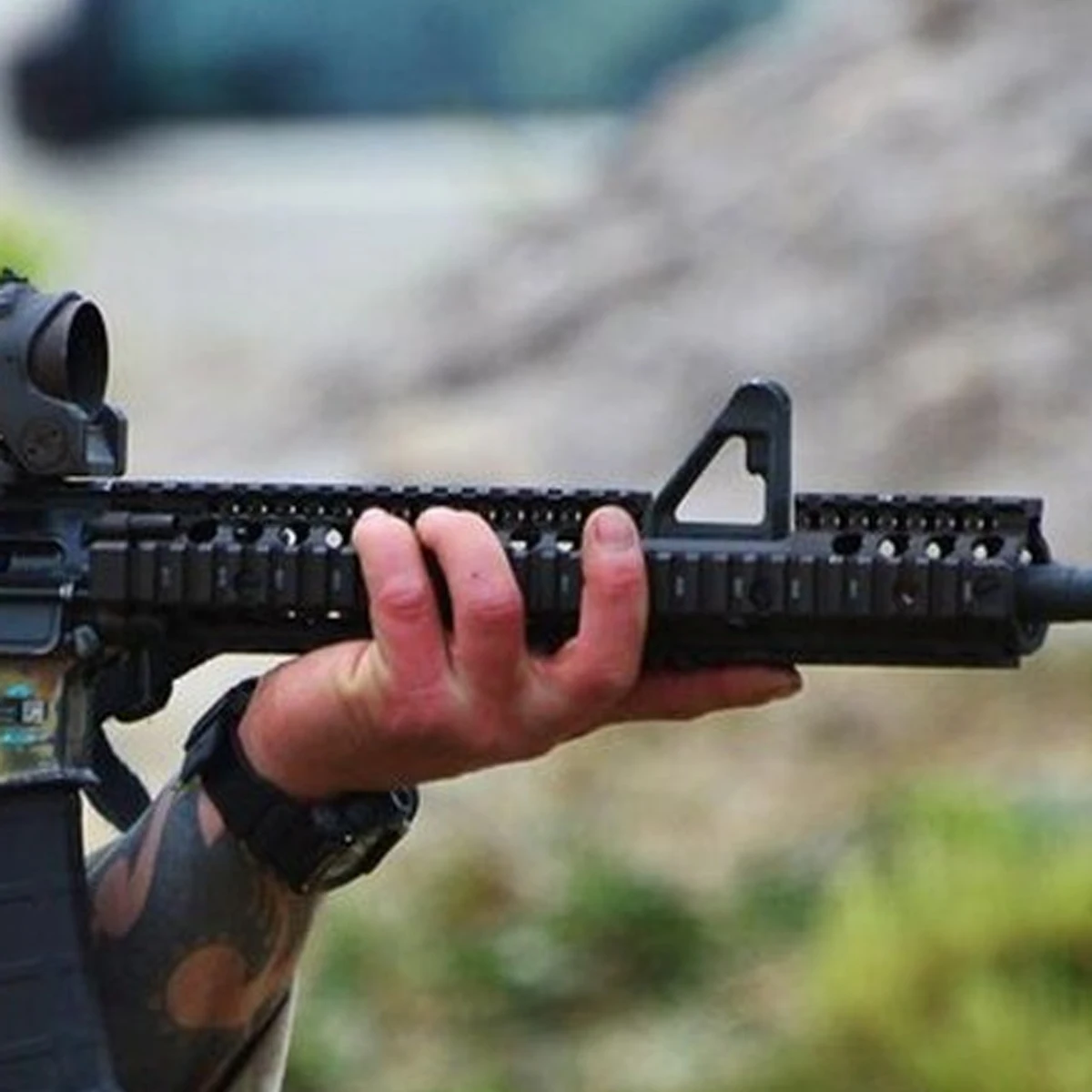 SKWOPTICS 9,6 ''12,7' pulgadas táctico MK18 guardamanos FSP sistema de interfaz Picatinny aluminio.223/5.56_Color gris hierro negro - imagen 5