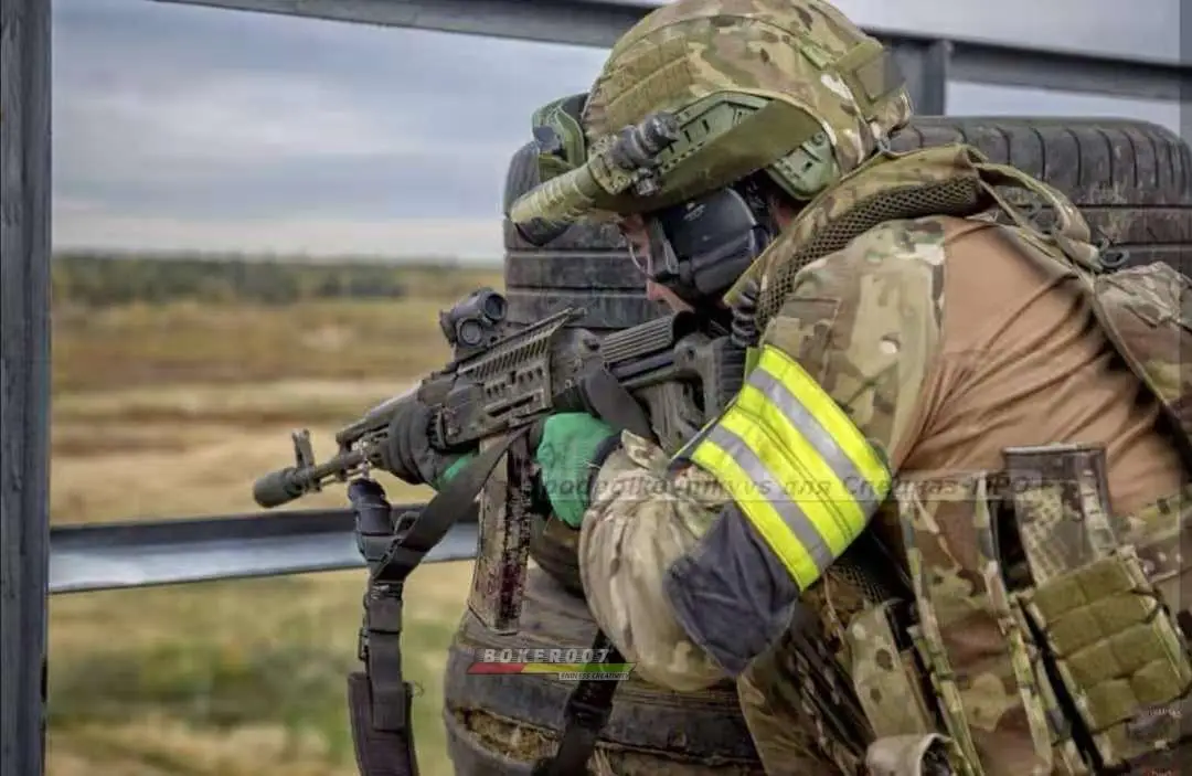 Resaltador de identificación Fsb Alpha Friend o Foe del ejército ruso, marcador de puño reflectante, conducción al aire libre, carrera nocturna - imagen 2