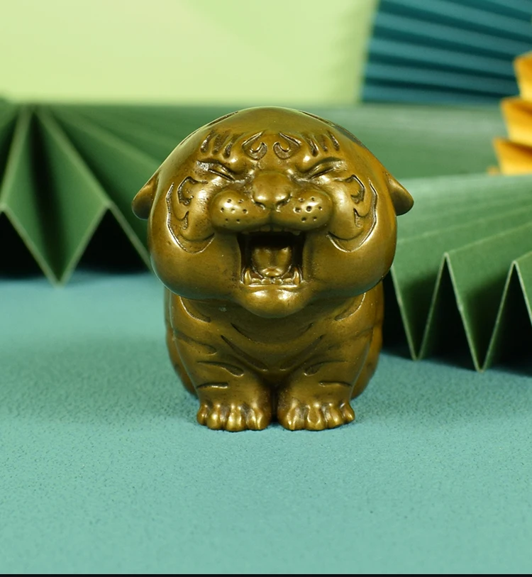 Tigre bonito de latón sólido para jugar con el tigre pieza de mano para hombres y mujeres para llevar regalos - imagen 5