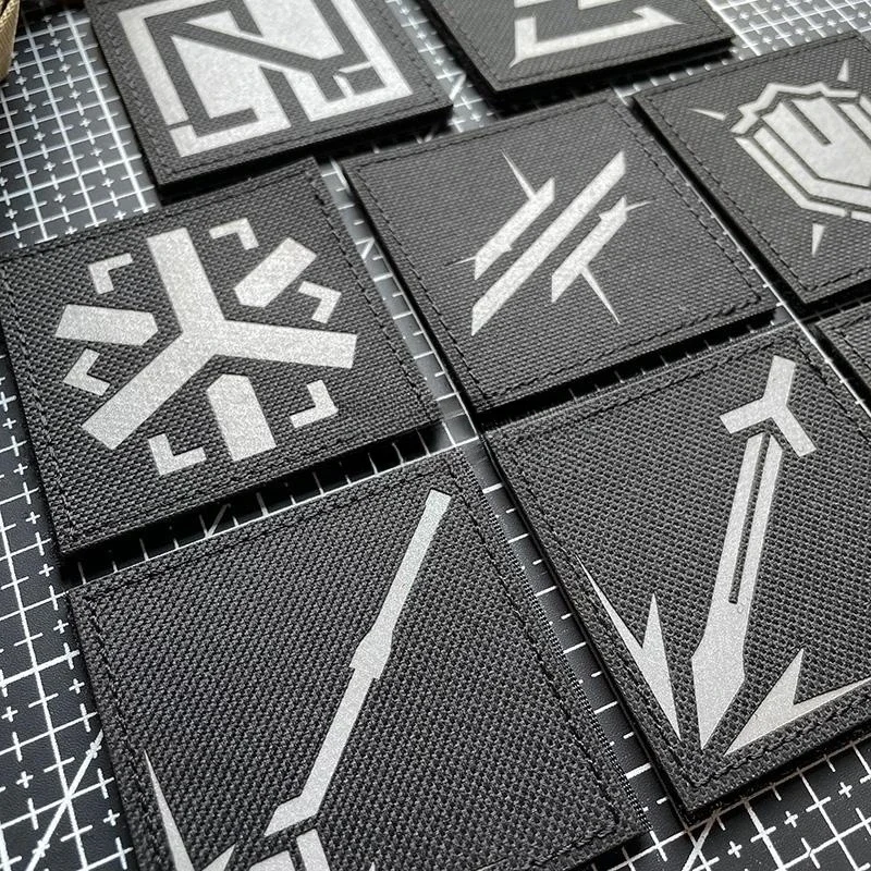 Parches tácticos reflectantes para ocupación de trabajadores de Arknights, brazalete, guardia pionera, gancho y bucle, insignia de moral, pegatina decorativa para mochila - imagen 4