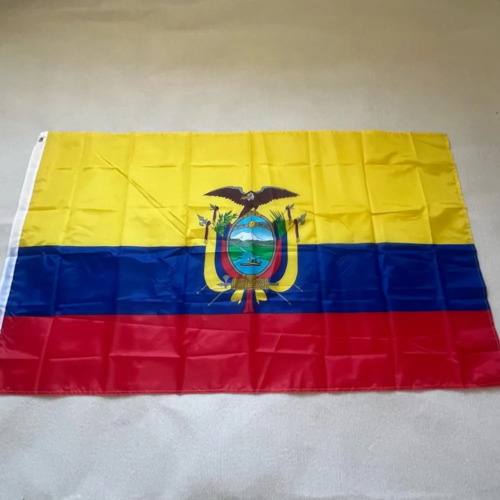 Bandera YI XIN Bandera de Ecuador 90X150cm Bandera colgante de fibra de poliéster Deportes de fútbol para interiores y exteriores Bandera de celebración de Ecuador
