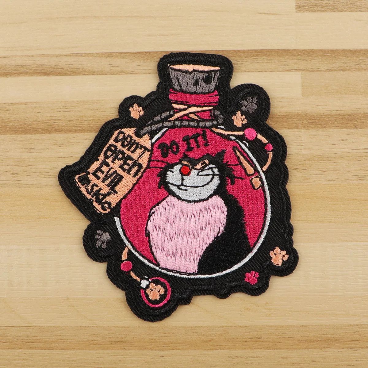 Parche bordado de gato negro bonito, parches termoadhesivos para planchar de bruja "DO IT" para ropa, insignias para coser DIY - imagen 2