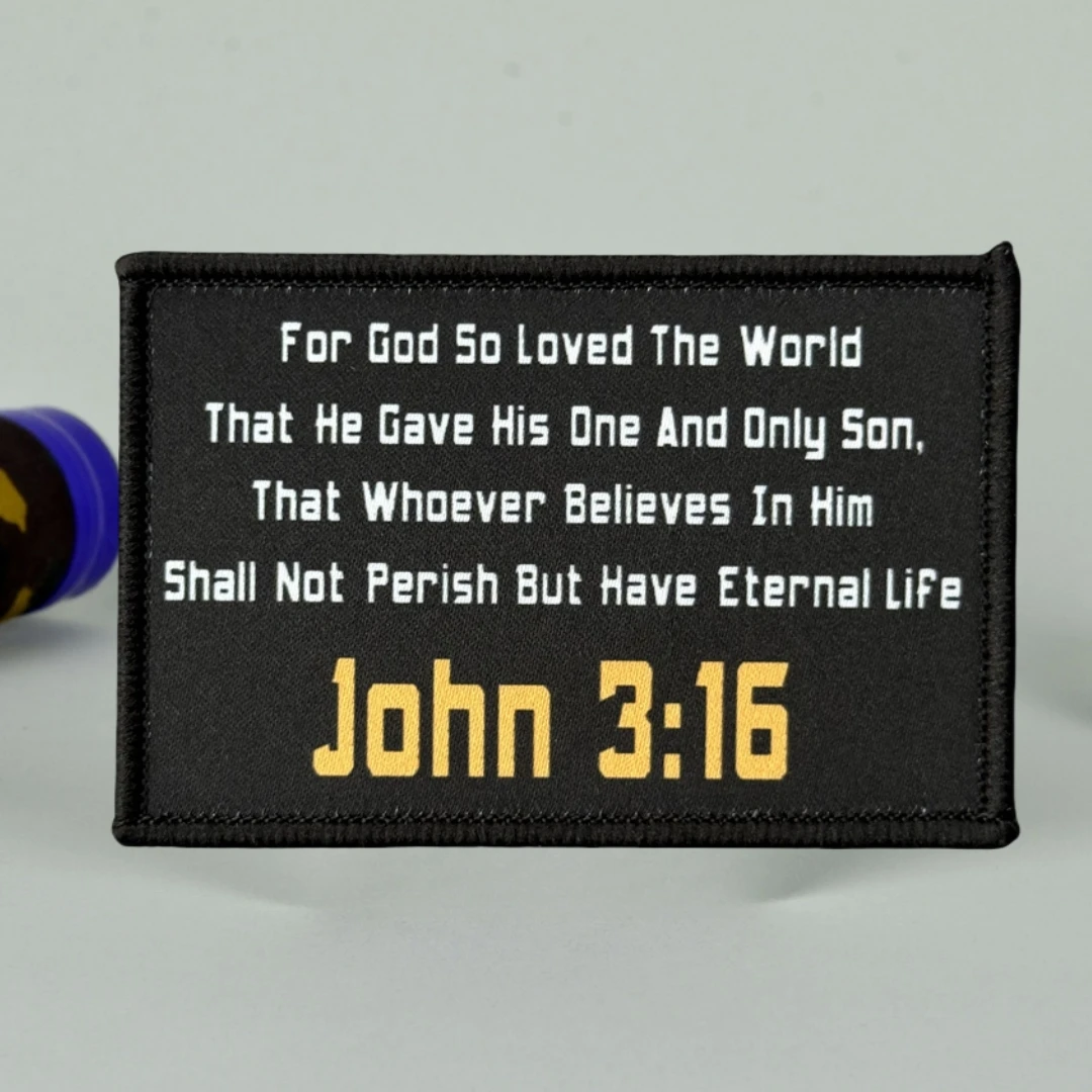 Parche de escritura de la Biblia cristiana John 3:16, insignia de moral divertida, parches de gancho y bucle estampados militares tácticos, pegatinas para mochila - imagen 5