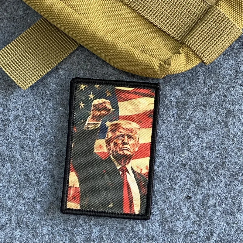 Parche de lucha de puño en aire de Trump, gancho y bucle, moral militar, insignia táctica, insignia, mochila, accesorios decorativos, pegatinas - imagen 4
