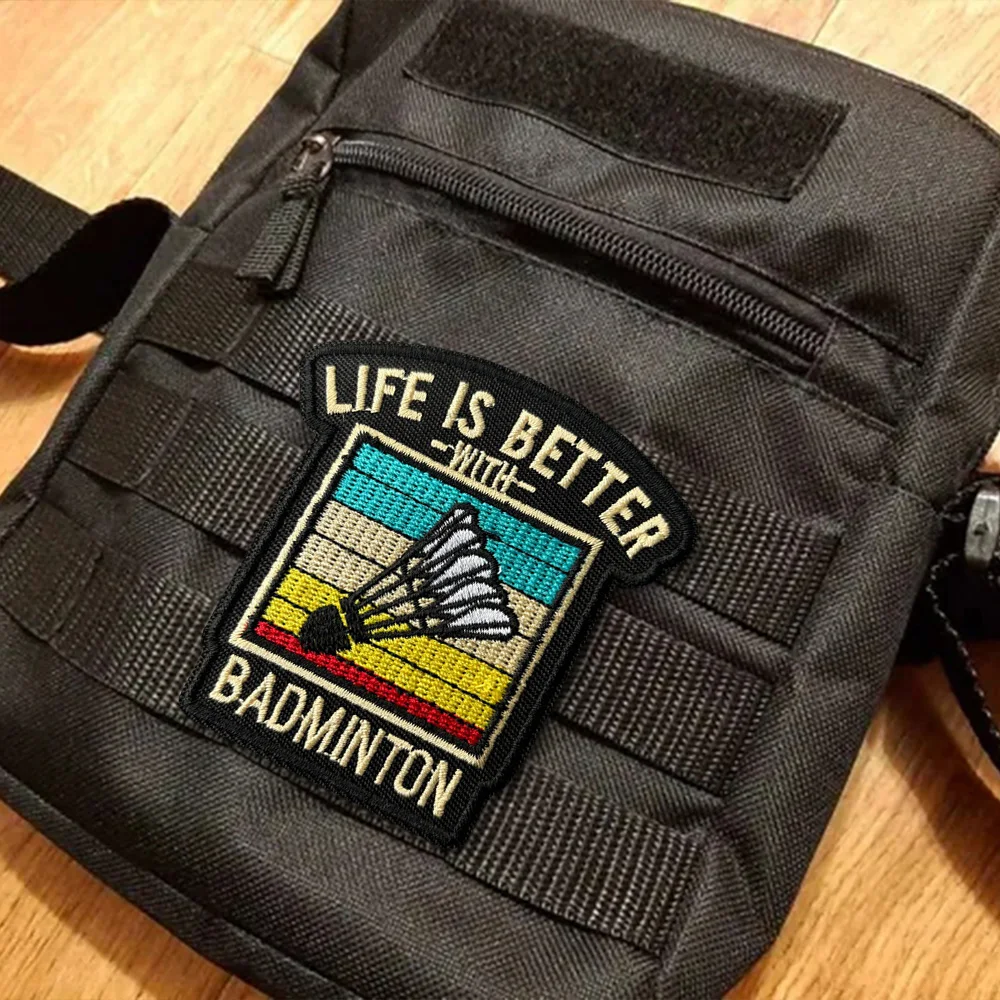 La vida es mejor con parche de bádminton, insignias bordadas con volante, parches de moral deportivos para Fitness, gancho y bucle para gorra de mochila - imagen 4