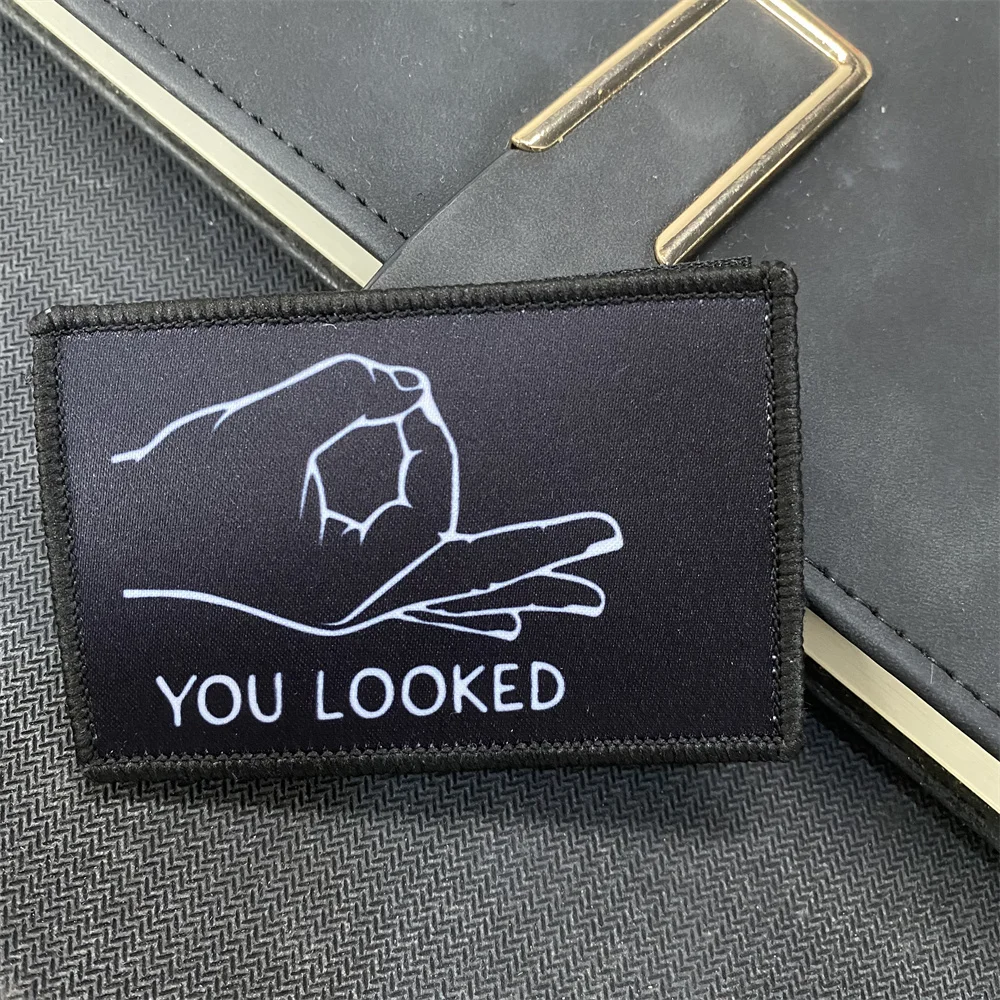 Parches de letras en blanco y negro para ropa, pegatinas de tela de gancho y bucle militar táctico, accesorios de sombrero y mochila de pistola - imagen 4