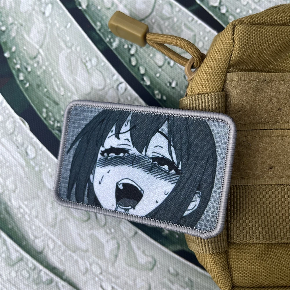 Insignia de moral de dibujos animados, parches estampados de chica de Anime, pegatinas tácticas de gancho y bucle para mochila - imagen 3