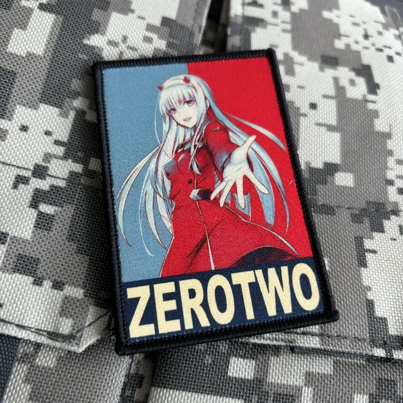 Insignia de Anime Girls Zero Two Morale, parche de personaje DARLING in The FRANXX, pegatina para mochila táctica con estampado de gancho y bucle - imagen 2