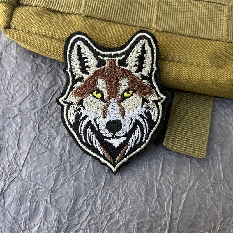Parche bordado de lobo para ropa, insignia de moral táctica, emblema de gancho y bucle, insignia de lobo militar, brazalete de combate, pegatinas para mochila - imagen 2