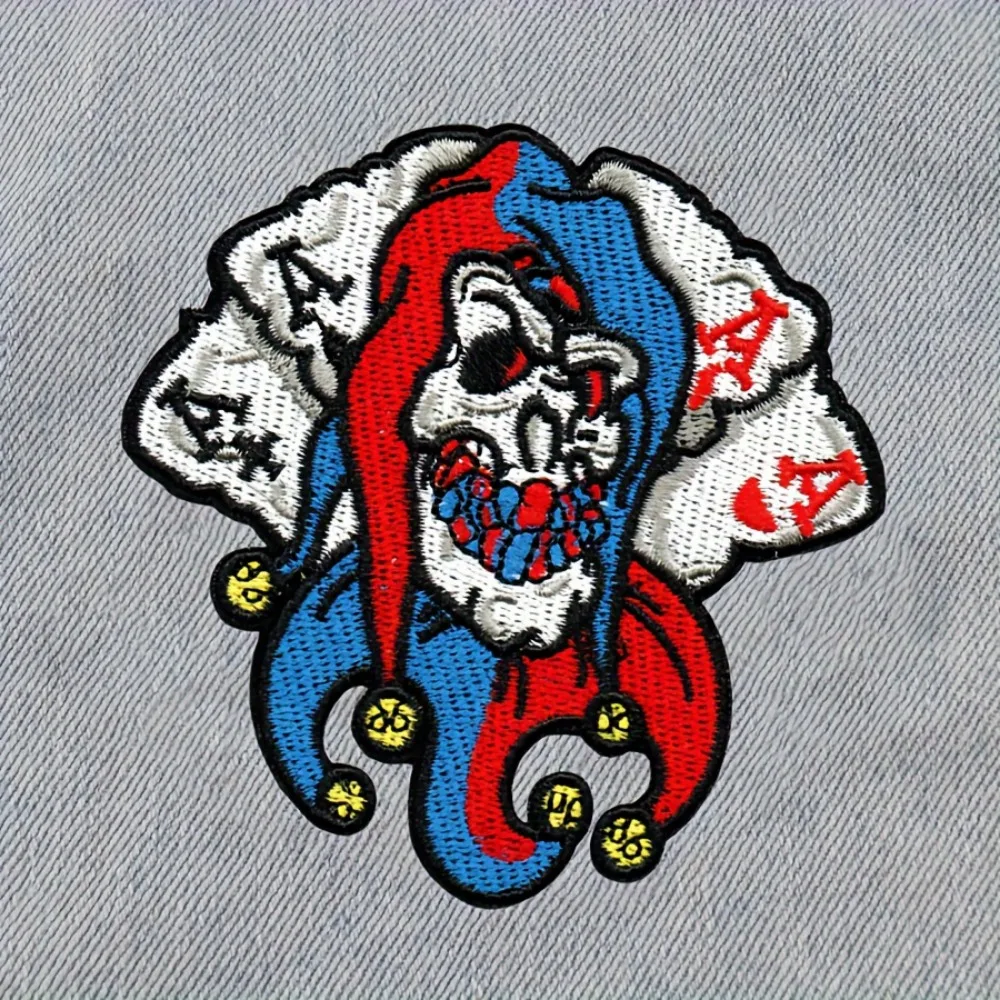 Parche termoadhesivo calavera rockera para ropa y complementos - imagen 2