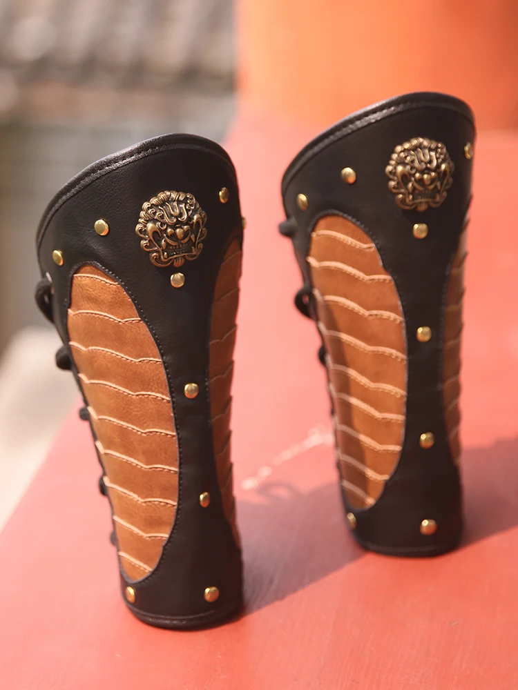 Protección de brazo al aire libre Armadura Hanfu Armadura dorada y plateada Protección de muñeca Protección de brazo de cuero dorado - imagen 4