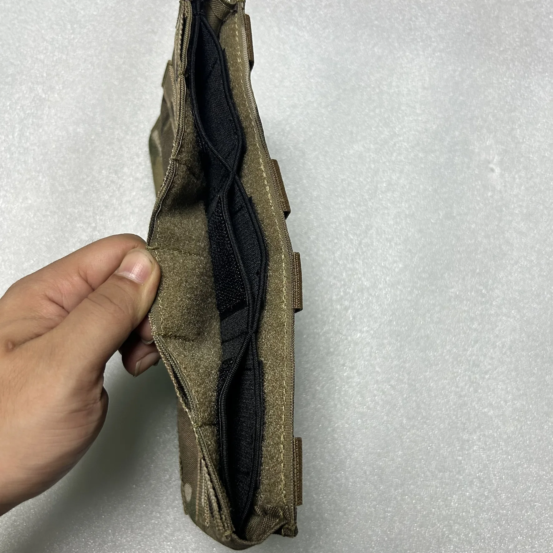 Bolsa para revistas Triple 556 - Accesorio táctico MOLLE - imagen 3