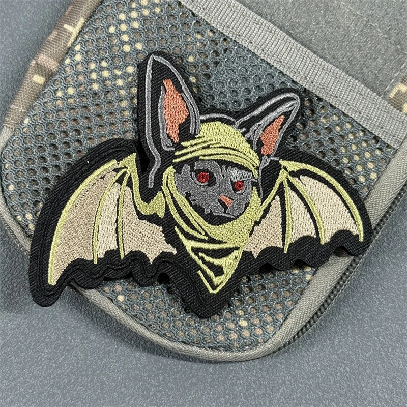 Parche táctico "Bat on The Headscarf", insignia de moral militar, gancho bordado y bucle, mochila, ropa, pegatina decorativa, brazalete - imagen 3