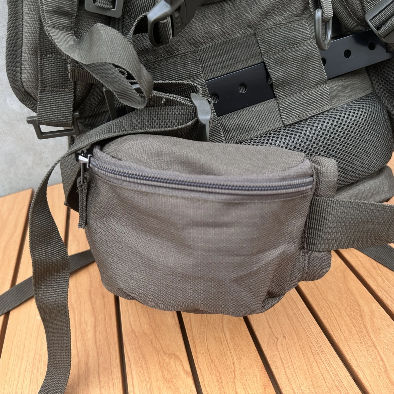 Mochila de combate Trekking al aire libre Mochila táctica de caza Mochila para hombre 60L - imagen 5