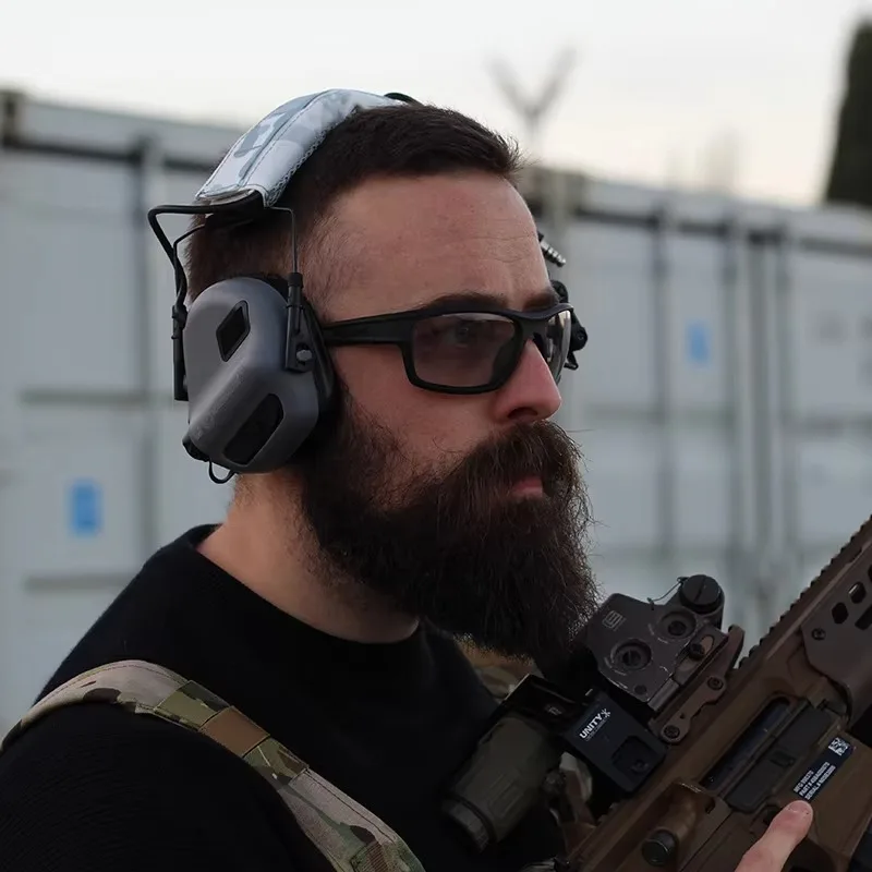 EARMOR M31 PLUS Auriculares tácticos protección auditiva avanzada negro - imagen 5