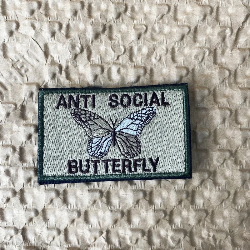 Insignia de moral de mariposa antisocial, parches bordados, gancho y bucle, accesorios de parche militar táctico, pegatina de tela para mochila - imagen 4
