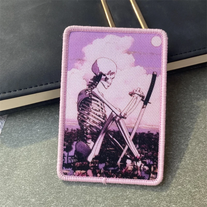 Parche de insignia de moral rosa "Skeleton de loto", brazalete militar táctico, gancho y bucle, mochila para exteriores, accesorios para sombrero, pegatinas - imagen 4