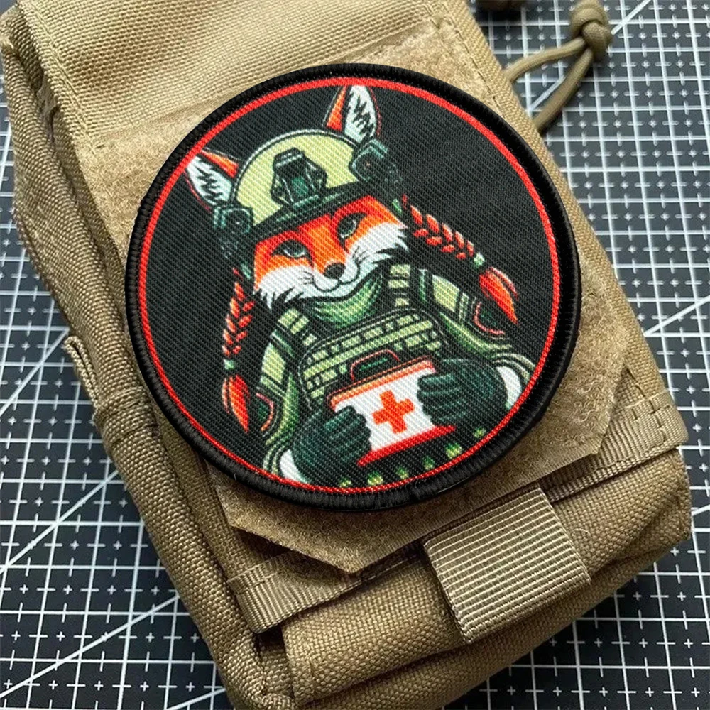 Parches tácticos Hero Fox Doctor para ropa, parche divertido de gancho y bucle, insignia militar, brazalete, pegatinas decorativas para mochila - imagen 4