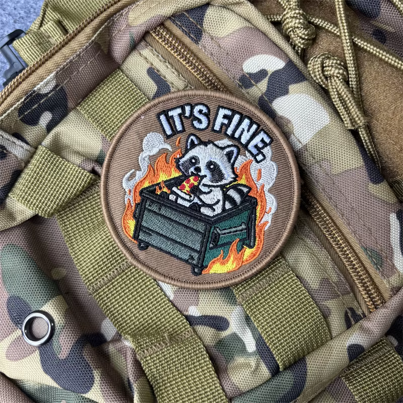 Parche táctico bordado IT'S FINE insignia moral con gancho y bucle - imagen 5