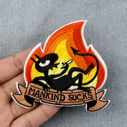 Parche termoadhesivo MANKIND SUCKS – Bordado para ropa táctica