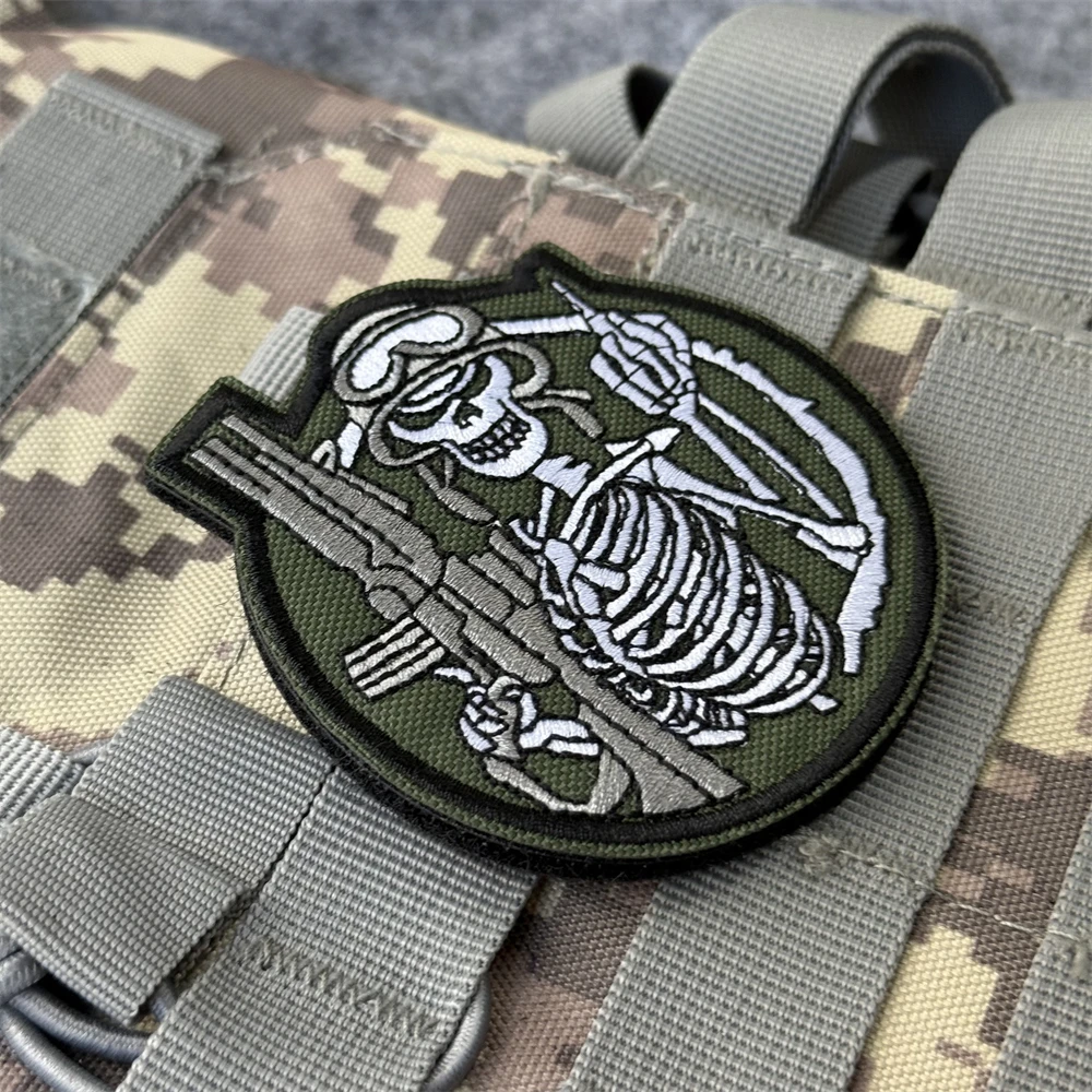 Parche de soldado Chevron, insignia de moral bordada, parche táctico para ropa, parches militares con gancho y bucle, apliques adhesivos para mochila