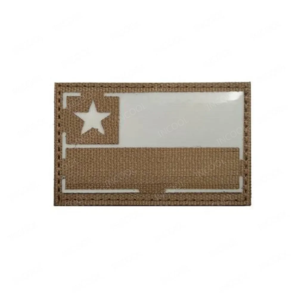 3 Glow In Dark 8X5CM